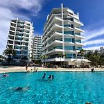 Apto- Condominio H Sonesta - Morros-salida a la playa - cerca Hotel Americas